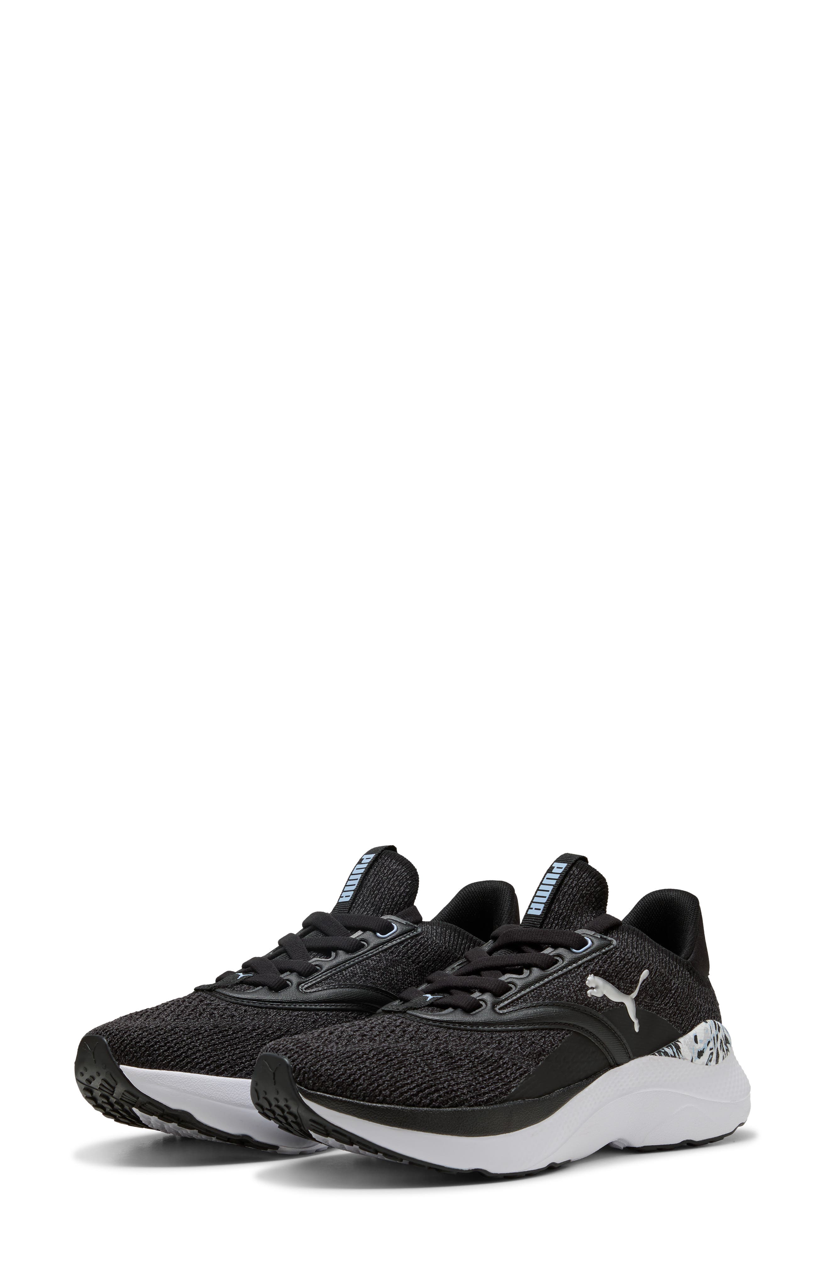 PUMA Softride Mayve Mystic Sneaker