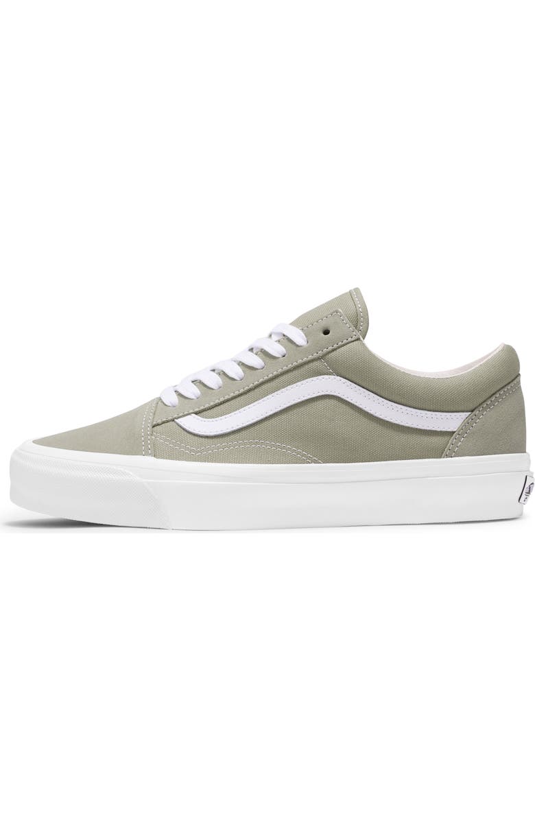 Vans Old Skool Low Top Sneaker, Alternate, color,