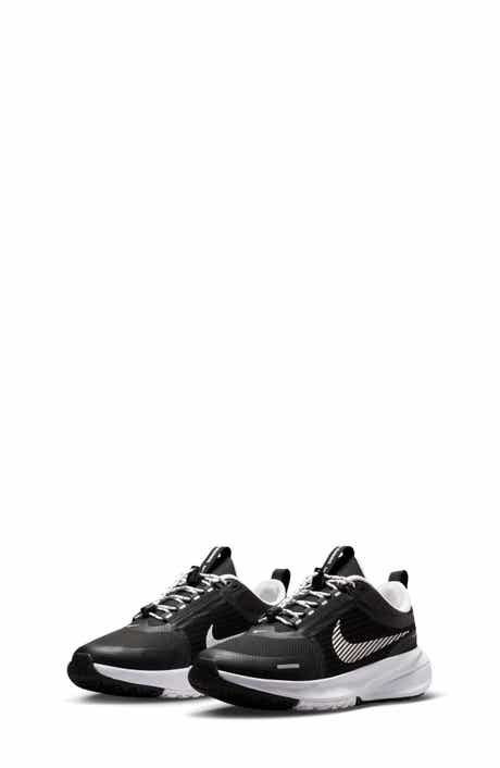 Kids' Star Runner Sneaker