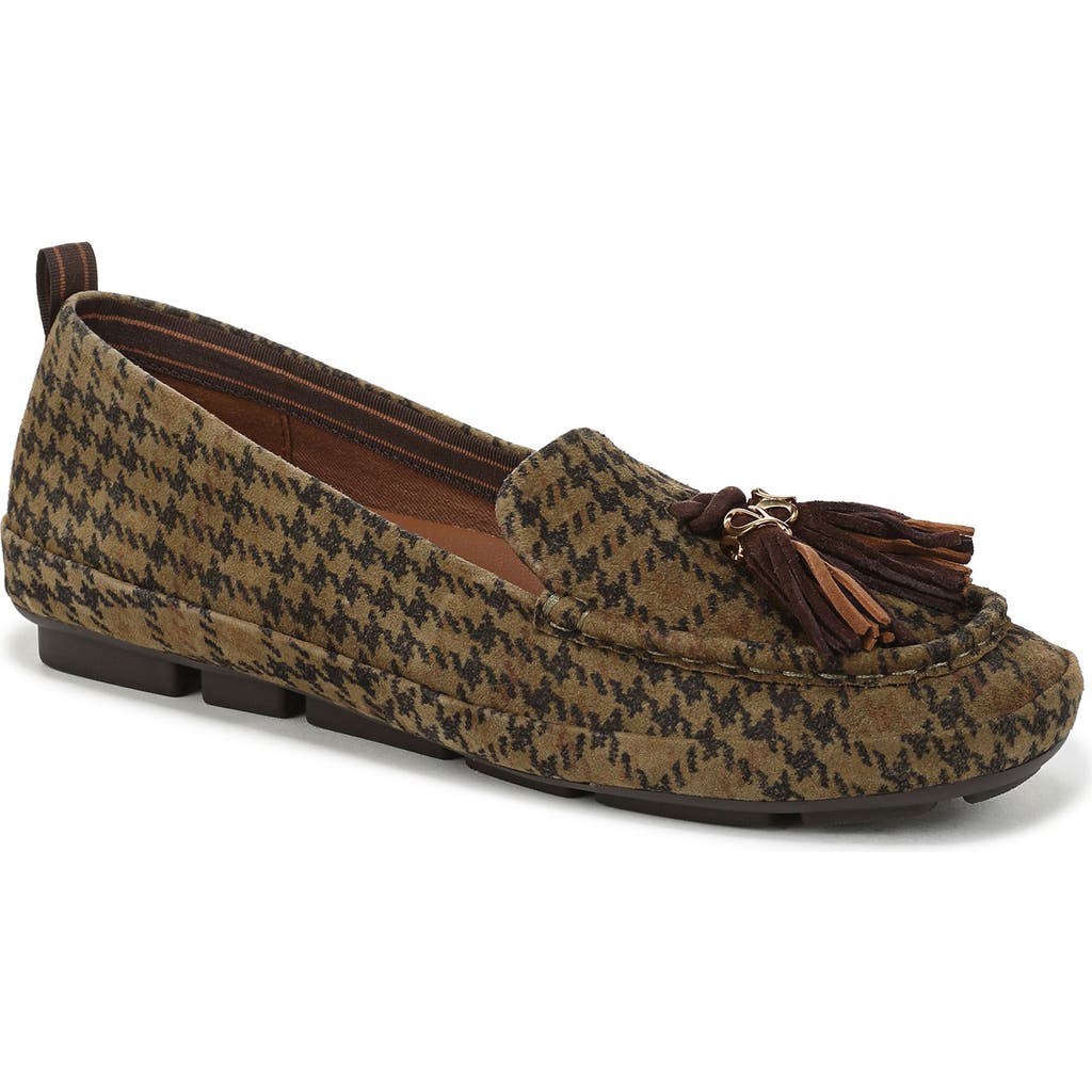 Naturalizer Betsy Tassel Moc Toe Loafer In Multi