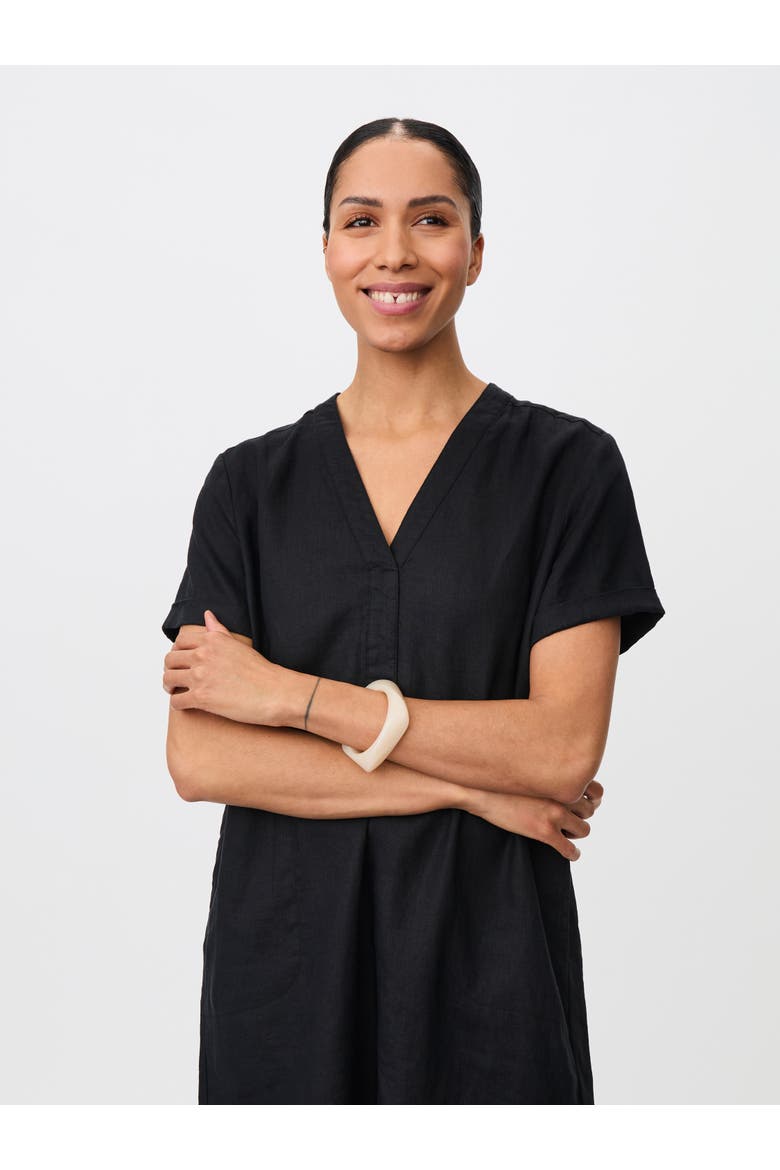 Manareela Linen V-Neck Tunic Dress, Alternate, color, Black