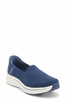 SKECHERS Go Walk Waterproof Slip-On Sneaker