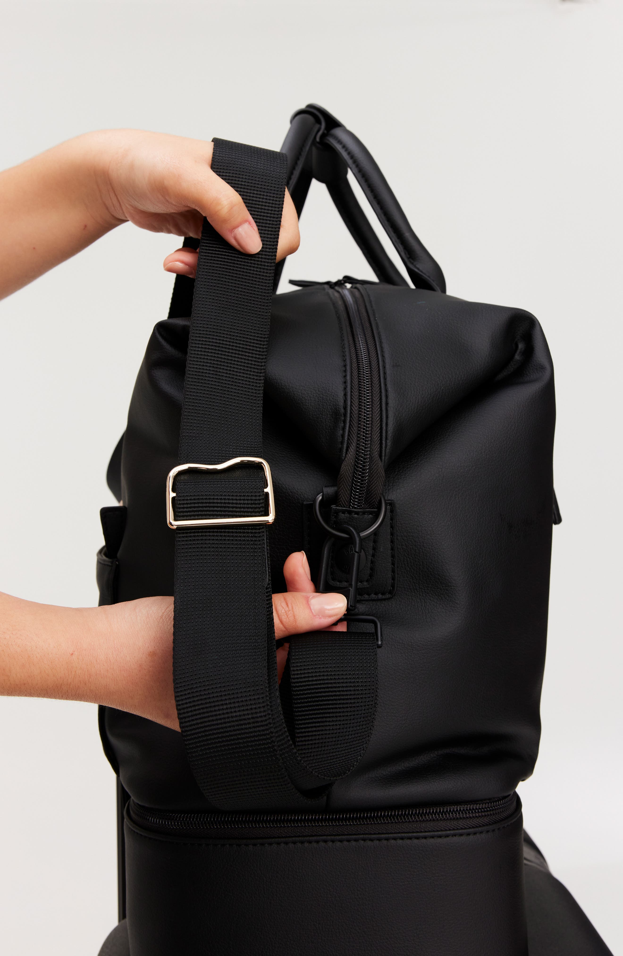 Béis The Premium Weekend Travel Bag, Alternate, color, 