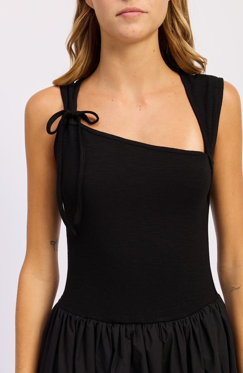 En Saison Sloane Asymmetric Neck Mixed Media Maxi Dress, Alternate, color, Black