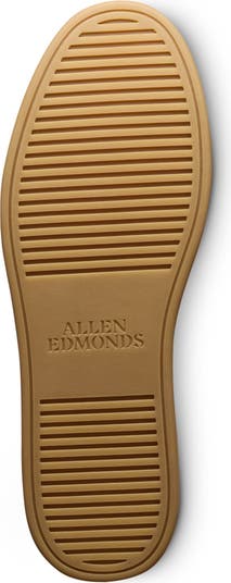 Barnes Low Top Sneaker