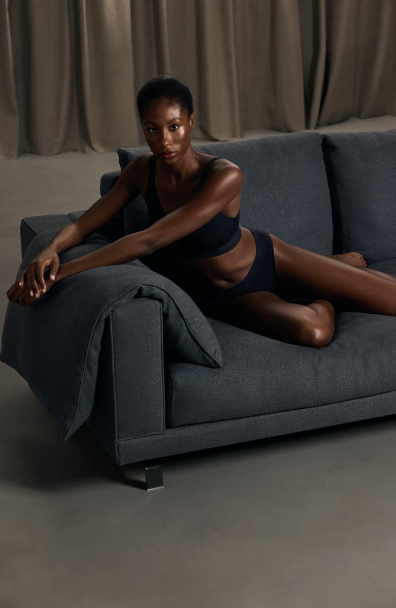 Wolford Beauty Scoop Bralette, Alternate, color, 000 Black