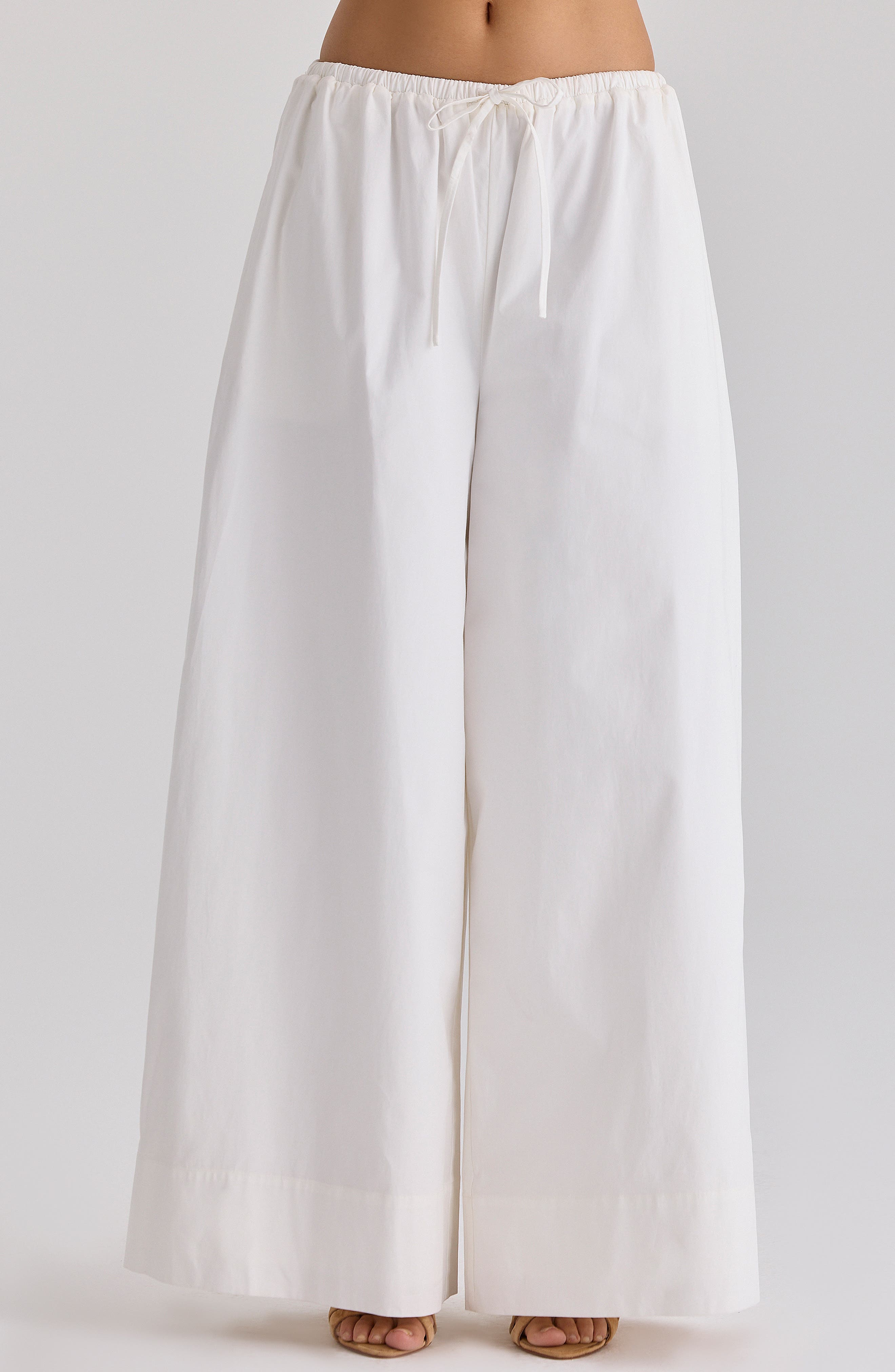 selected WHITE