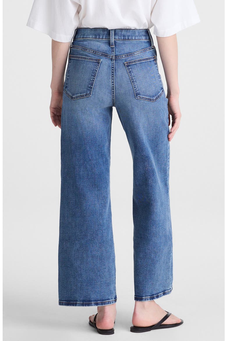 The Wide-Leg Crop Jeans Super Stretch Denim in Oneida Wash, Alternate, color, ONEIDA WASH