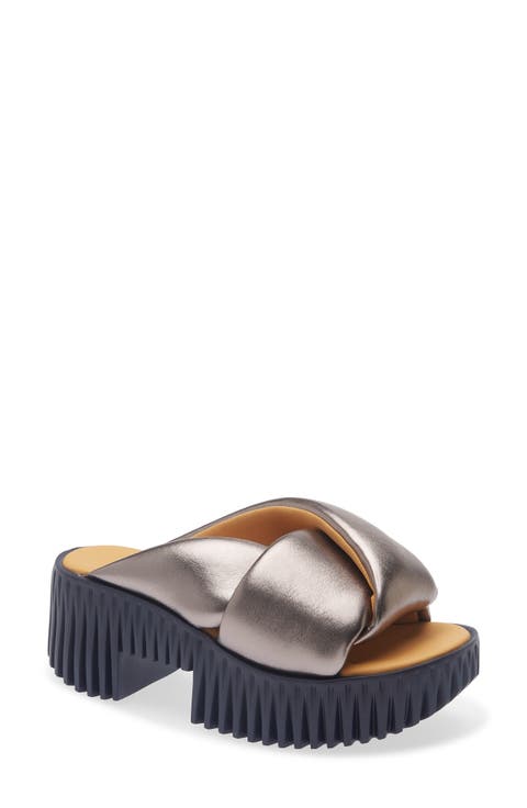 Plia Anda Platform Sandal (Women)