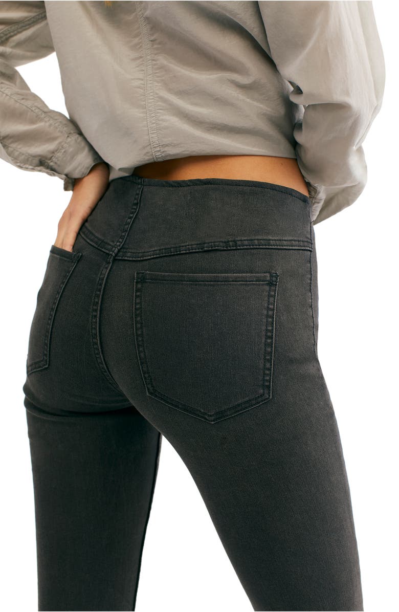 Free People We the Free by Free People Gummy Pull-On Flare Leg Jeans, Alternate, color, 