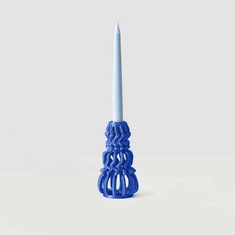 Frosting Loop Candle Holder