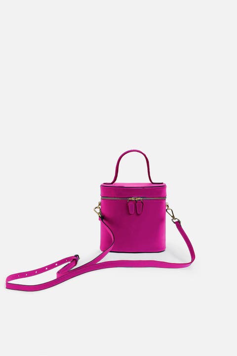 Petite NOLA Bucket Leather Bag
