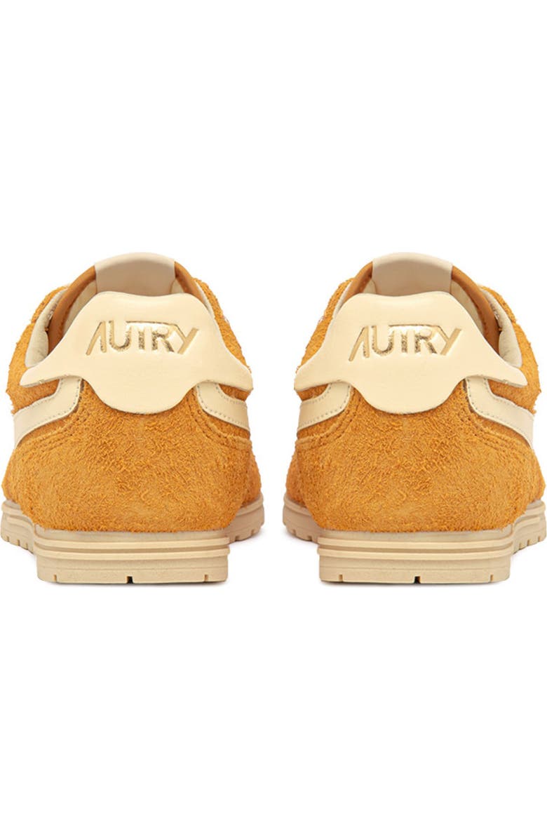 AUTRY Windspin Low Sneaker, Alternate, color, Orange Suede