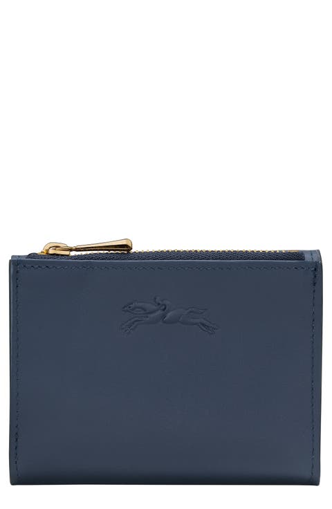 Compact Épure Timeless Leather Trifold Wallet