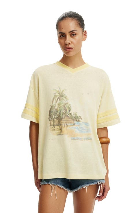 Women's V Neck Vacay Graphic Tee