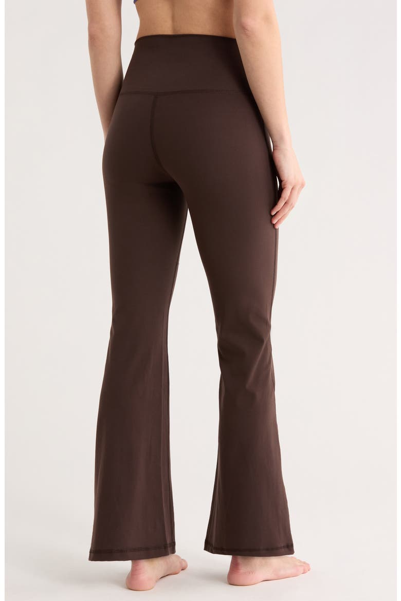 Lux Sophia Crossover Elastic Flare Leggings, Alternate, color, CHOCOLATE TORTE
