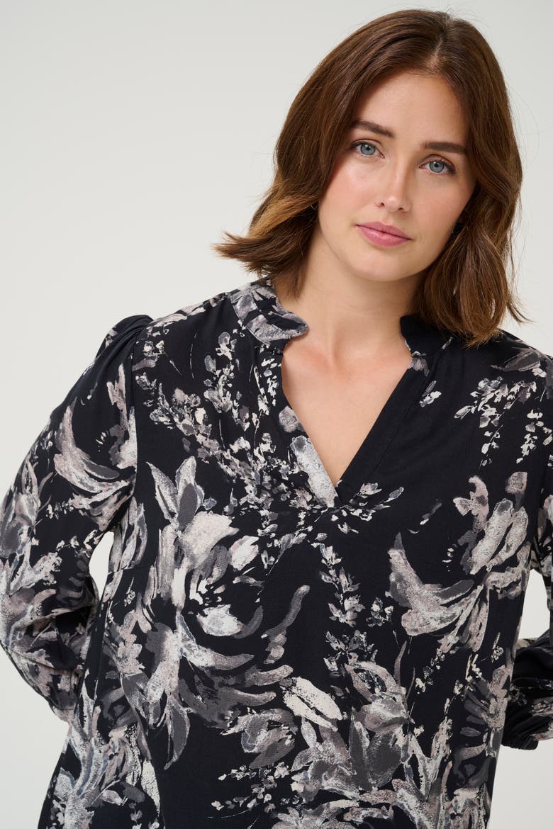 KAisa 3/4 Sleeves A-line Fit Blouse, Alternate, color, Black/White Flower