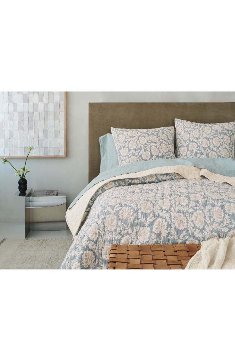 Coyuchi Robles Hand-Stitched Organic Cotton Quilt, Alternate, color, Tidal/ Khaki