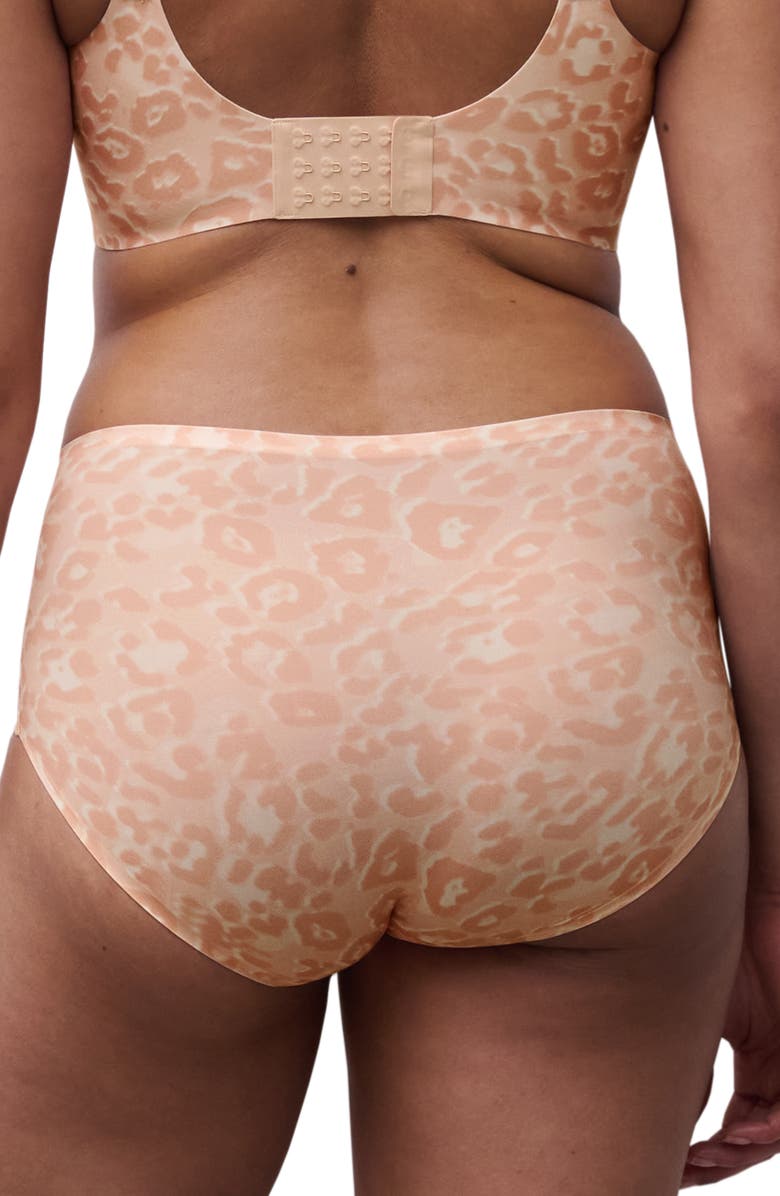 Chantelle Lingerie Soft Stretch High Cut Briefs, Alternate, color, Leo Blush