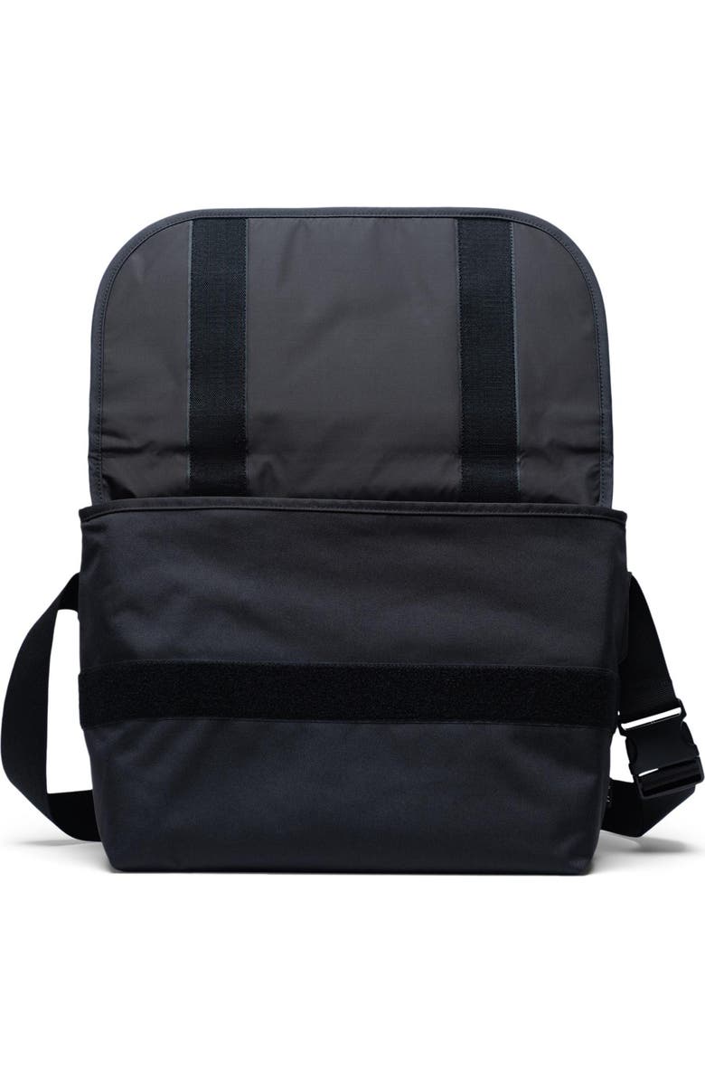 Herschel Supply Co. Grade Messenger Bag, Alternate, color,