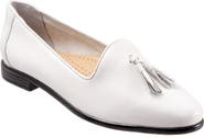 Trotters Liz Tassel Loafer