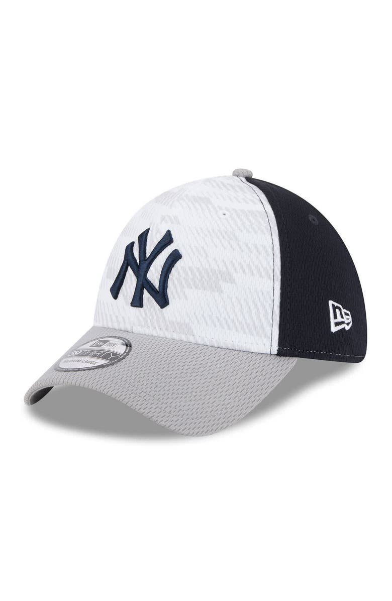 New Era Men's New Era Navy/Gray New York Yankees 2025 MLB Clubhouse 39THIRTY Flex Hat, Main, color, 
