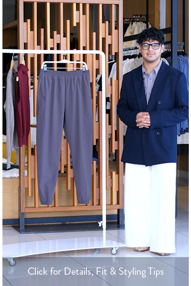 Focus Stretch Joggers video