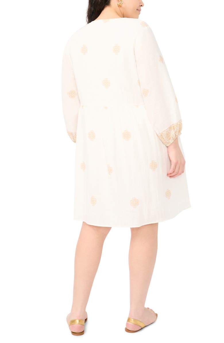 Vince Camuto Medallion Print Split Neck Minidress, Alternate, color, Camel