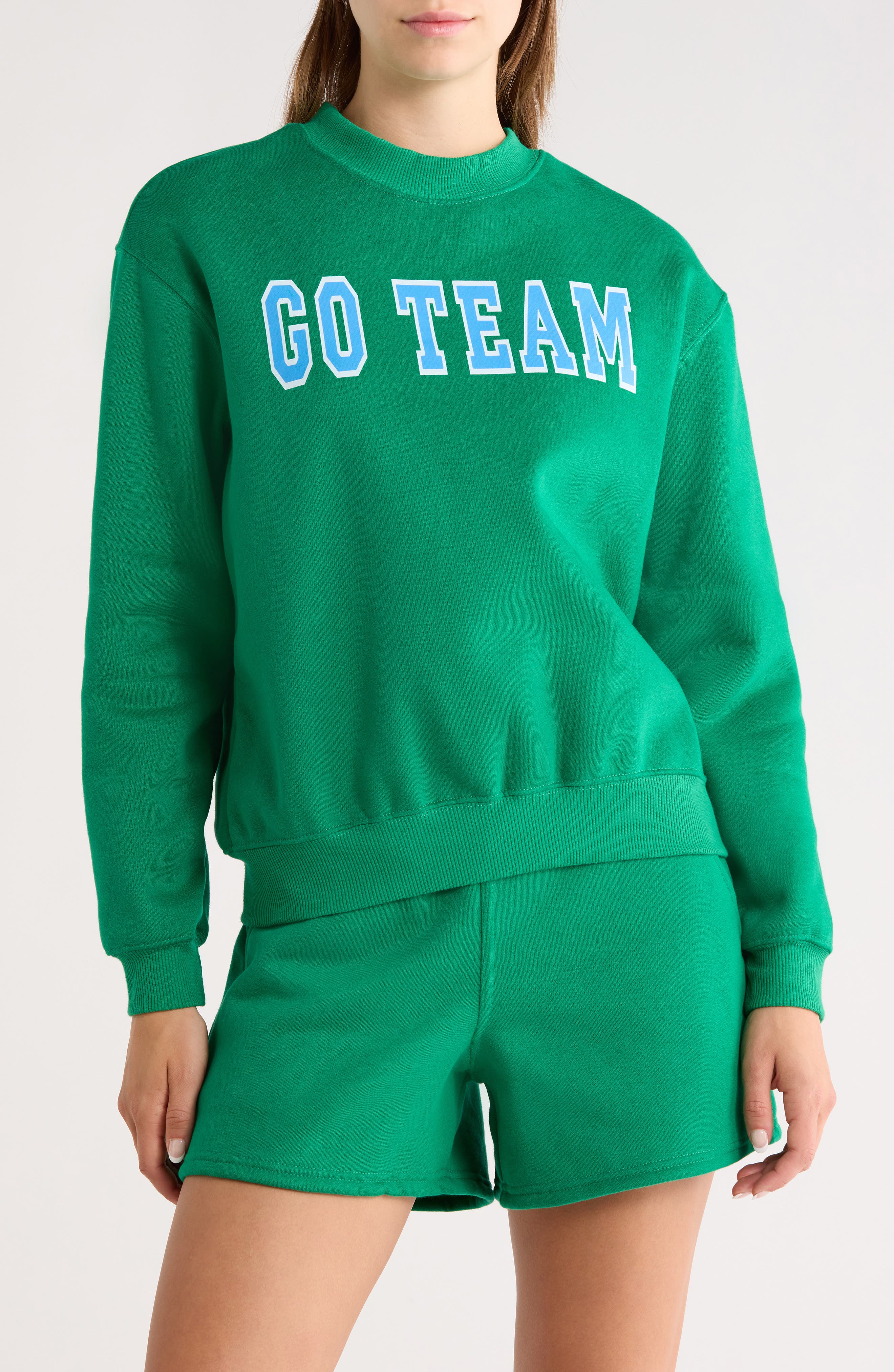 GREEN