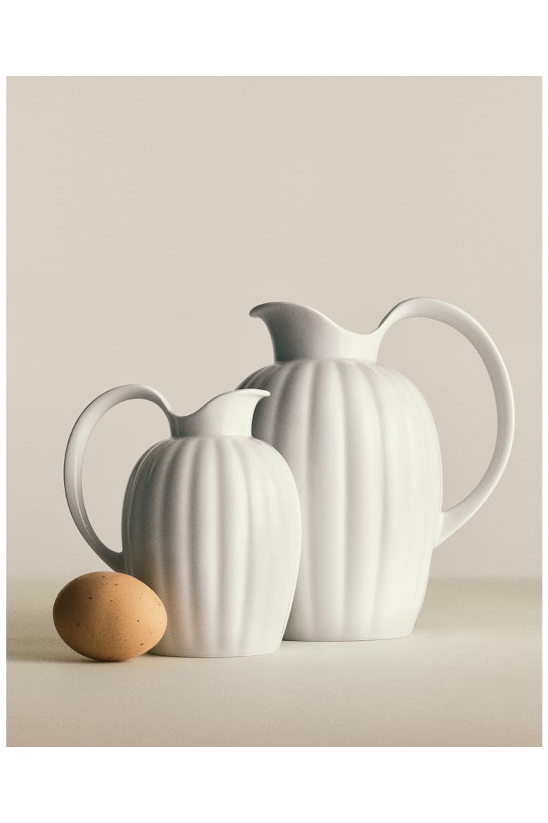Bernadotte Porcleain Pitcher, Alternate, color, WHITE