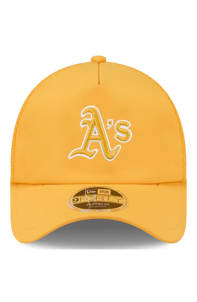New Era Men's New Era Gold Athletics 2026 Batting Practice Apex 9FORTY Adjustable Trucker Hat, Alternate, color, Gold