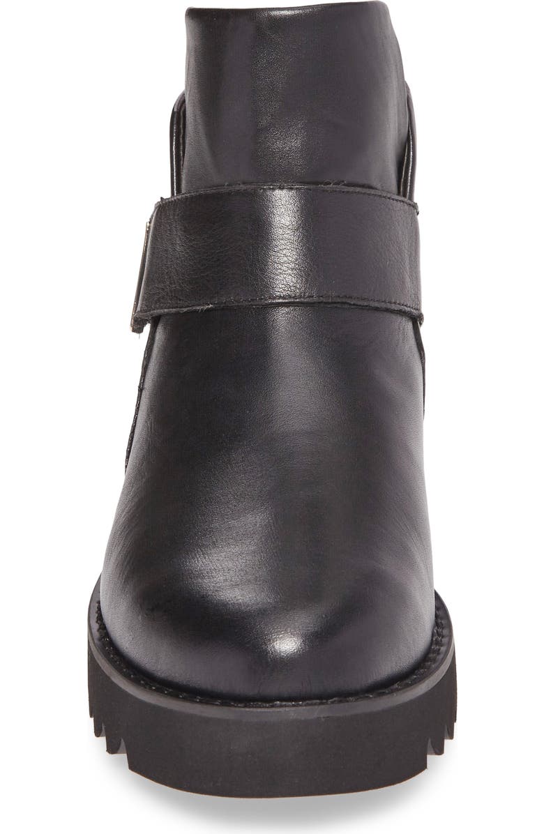 Sudini Kris Boot, Alternate, color,