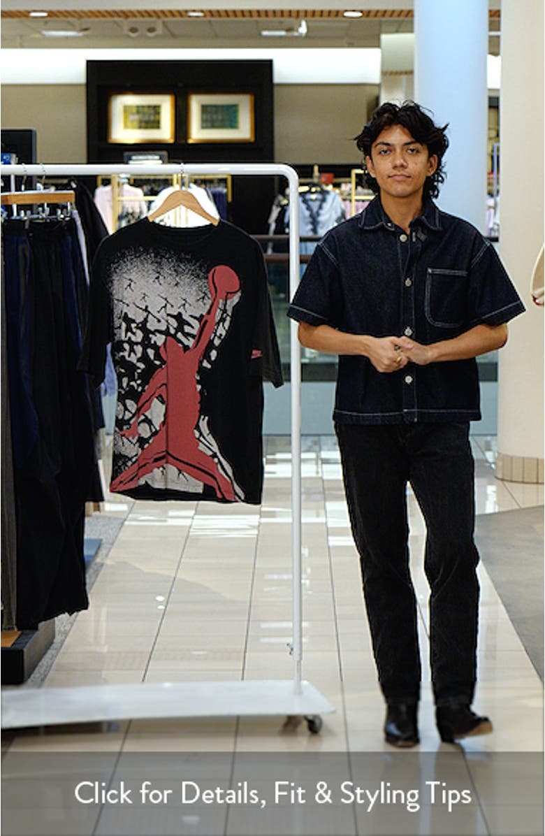 Reissue Oversize Graphic T-Shirt, sales video thumbnail