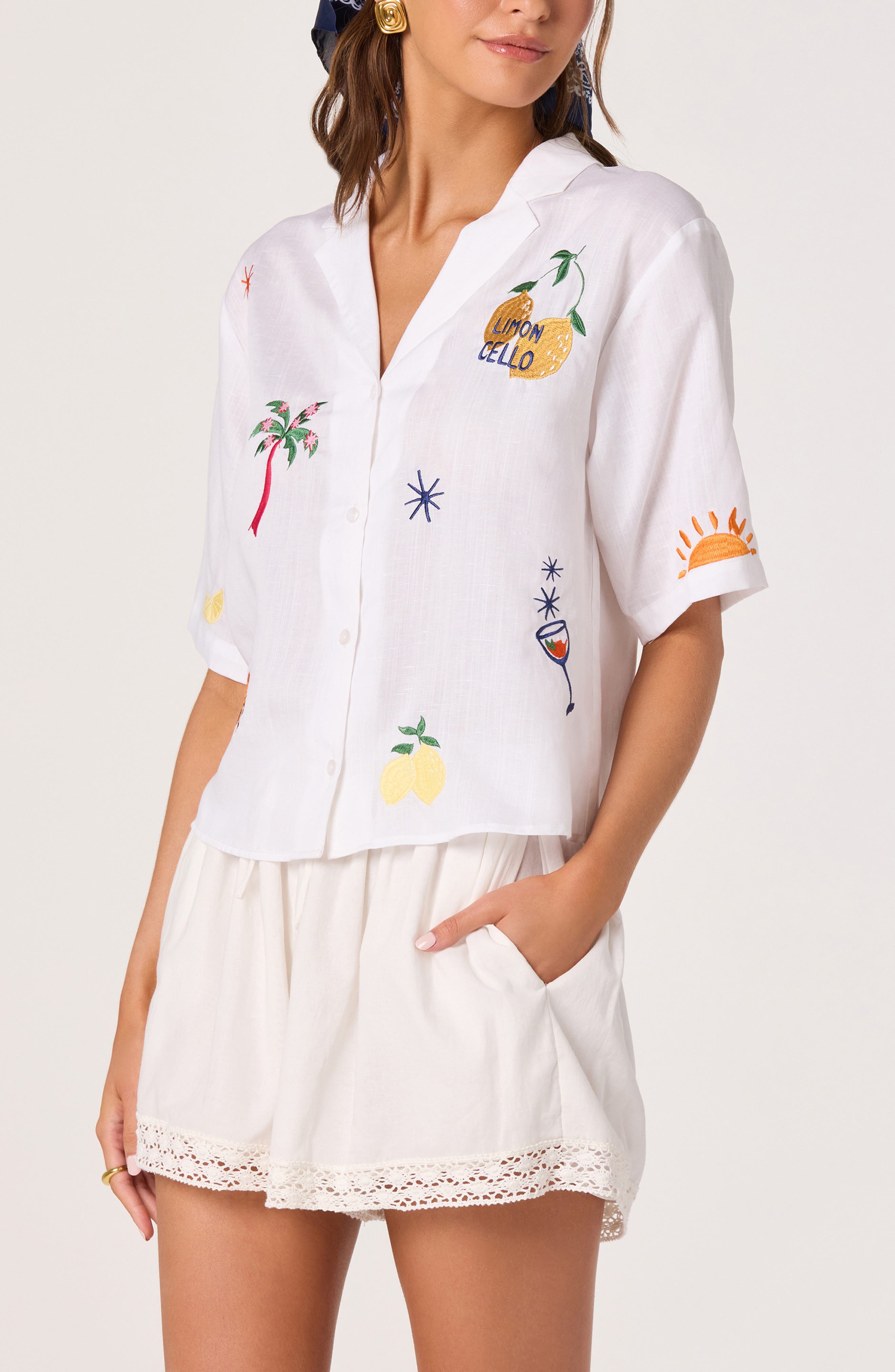 selected WHITE TROPICAL MULTI