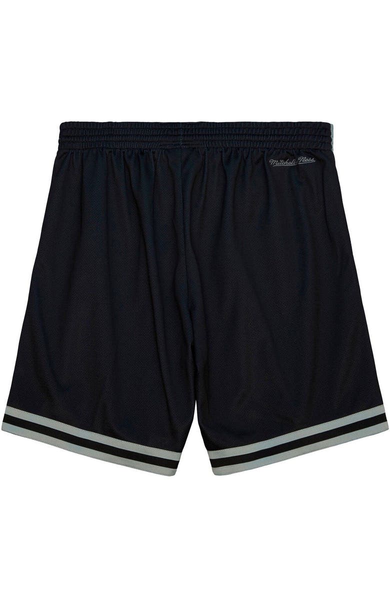 Mitchell & Ness Men's Mitchell & Ness  Black Las Vegas Raiders Big Face 7.0 Fashion Shorts, Alternate, color, Black