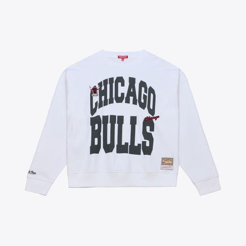 Women
s Mitchell 
Ness  White Chicago Bulls Lightweight Block Letter Sweatshirt