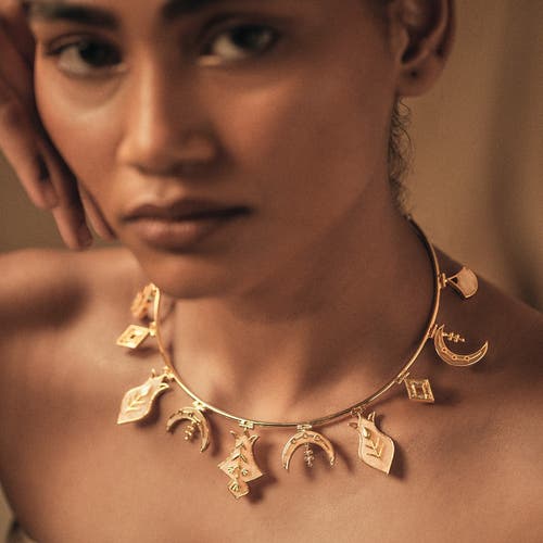 Dhwani Bansal Hamsa Necklace In Gold