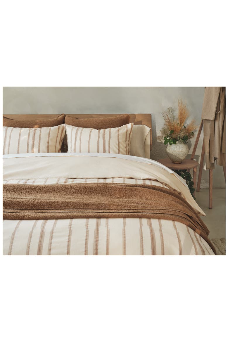 Cascade Organic Cotton Matelassé Blanket, Alternate, color, CHESTNUT