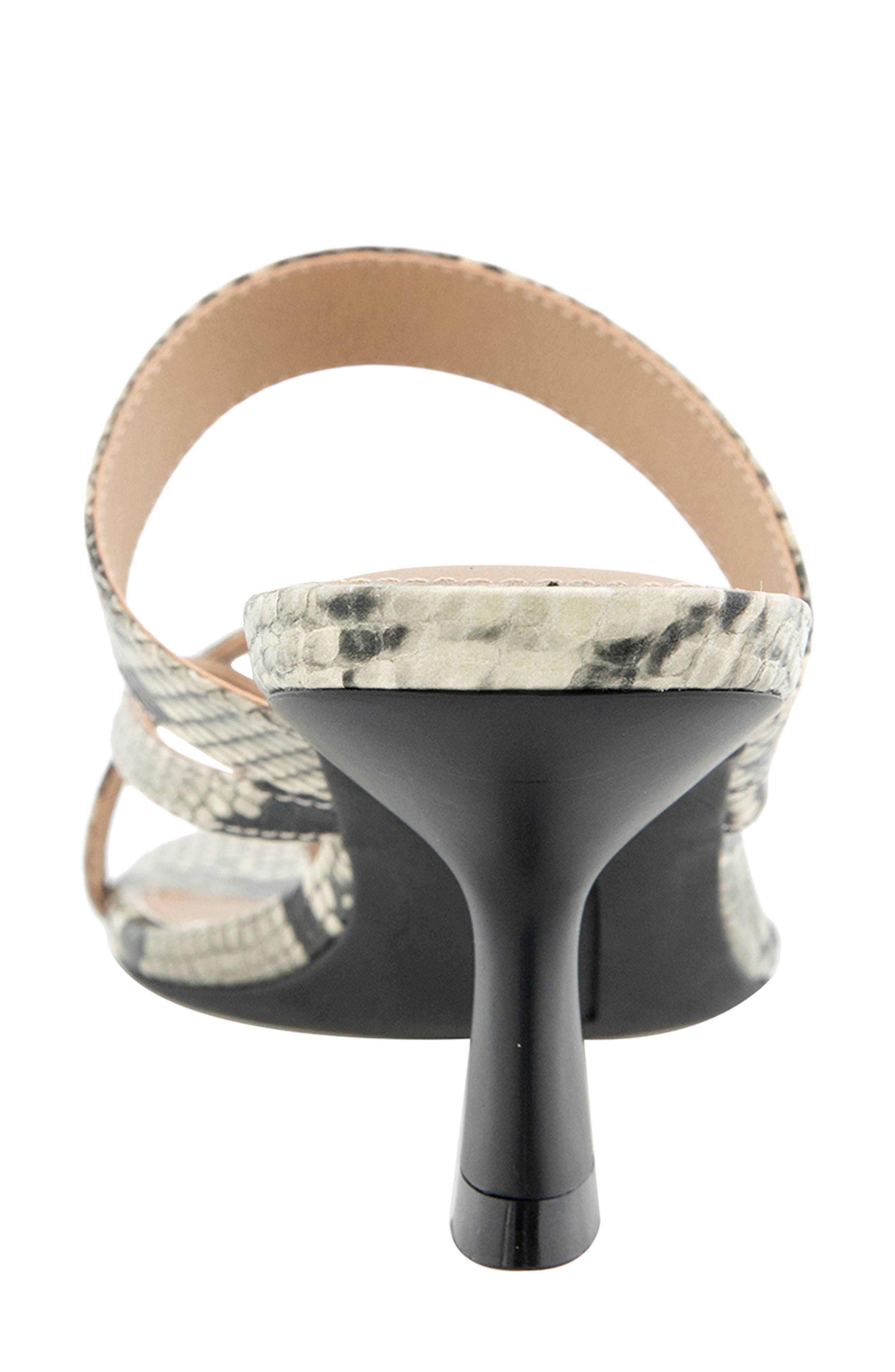 Elian Toe Loop Sandal - image 4