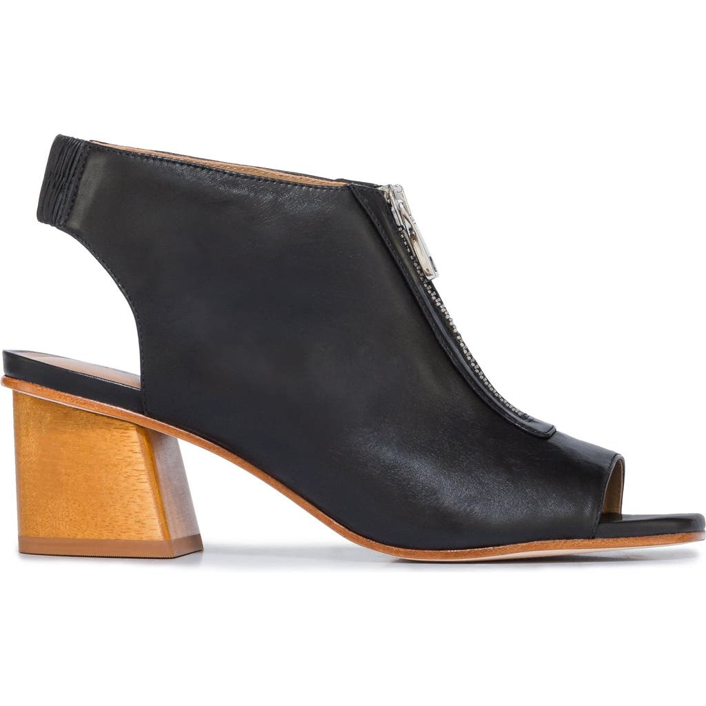 BERNARDO FOOTWEAR BERNARDO FOOTWEAR LEVY MID HEEL SANDAL