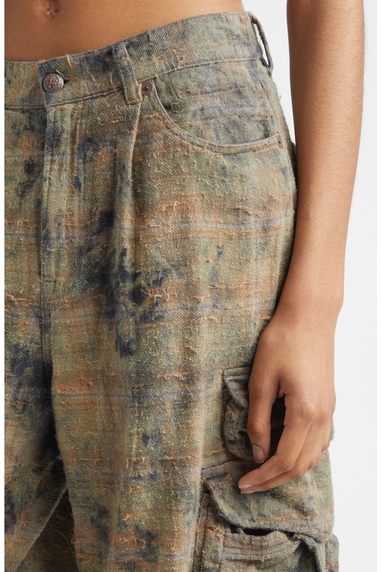 Plaid Cotton Flannel Cargo Bermudo Shorts, Alternate, color, BLEACHED ORANGE GREEN PLAID