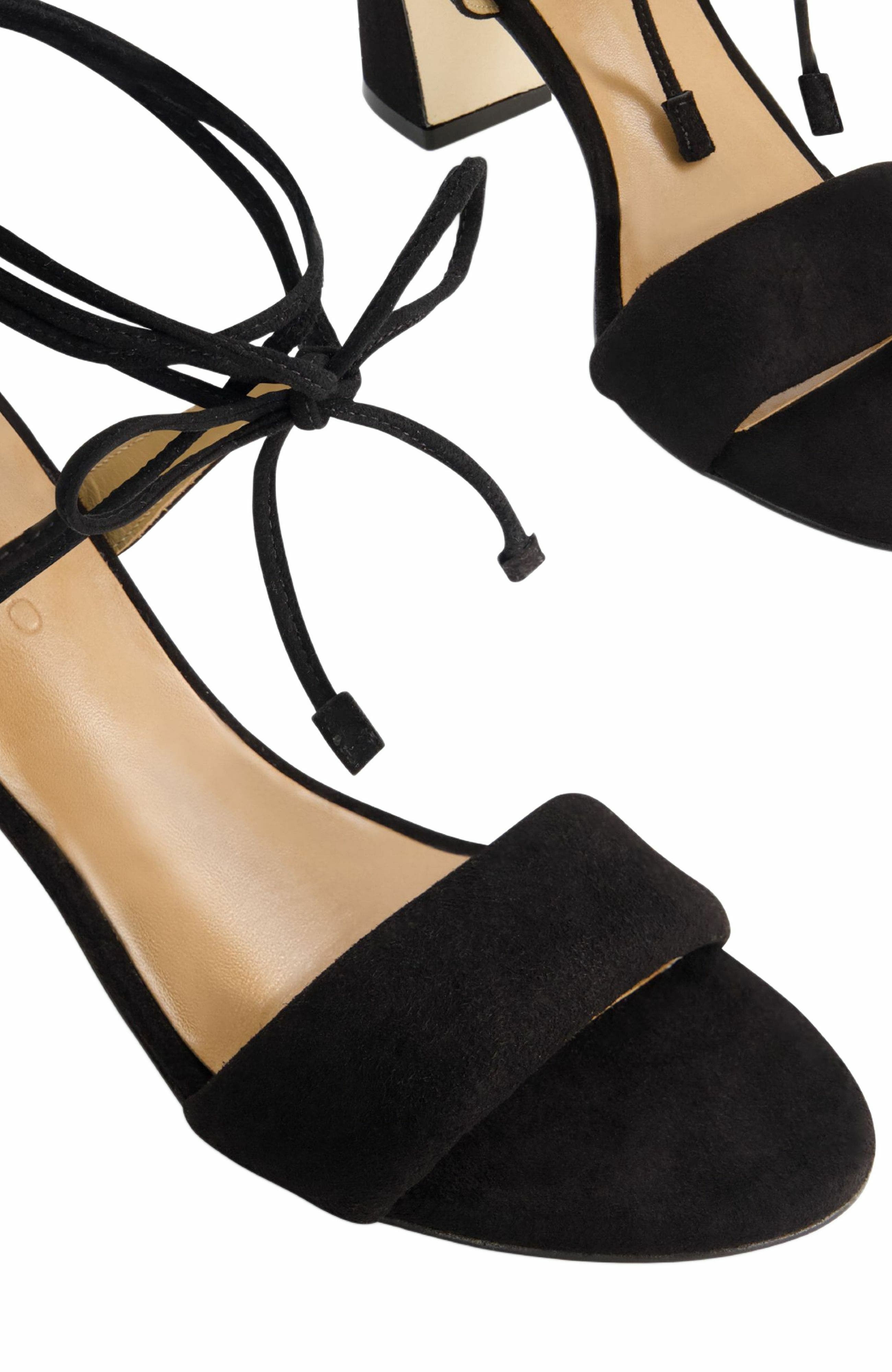 Bernardo Footwear Ieda Ankle Tie Heeled Sandal, Alternate, color, Black