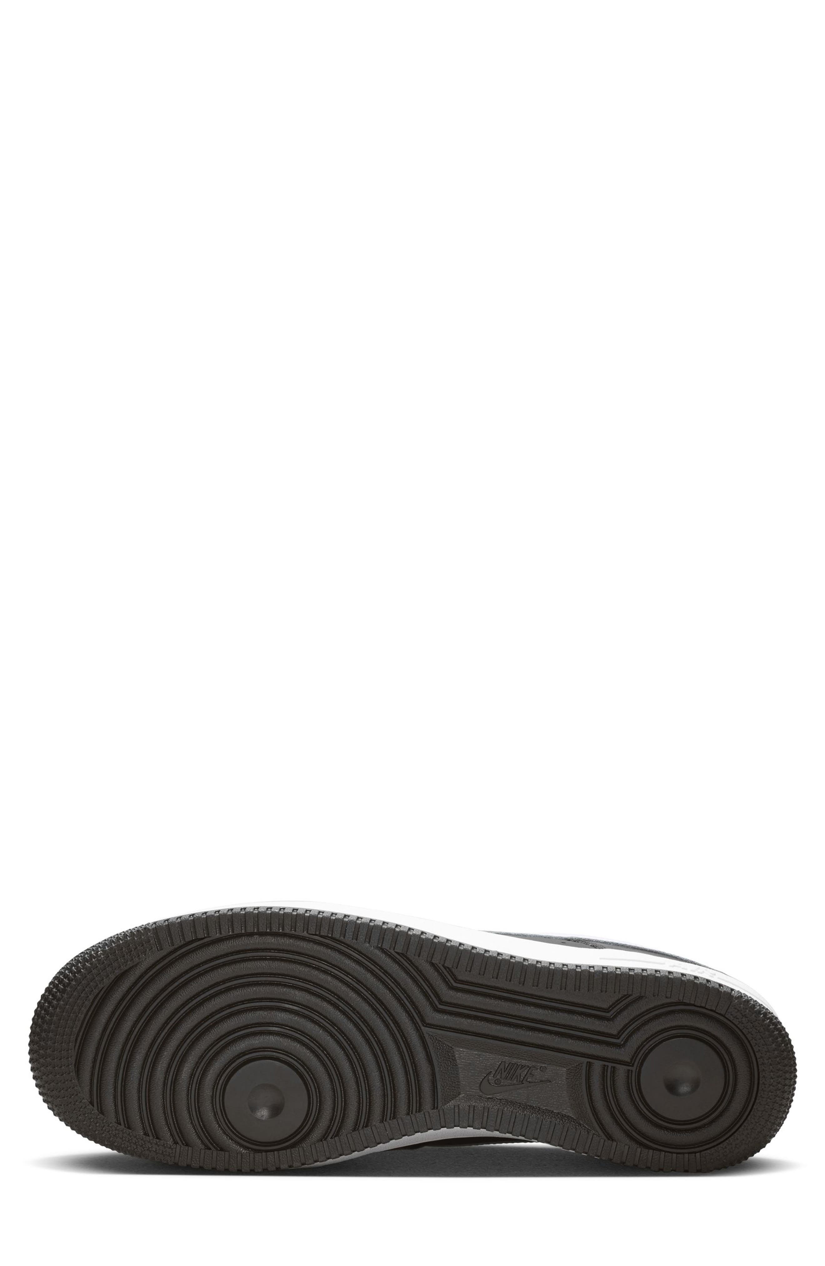 Nike Air Force 1 '07 Basketball Sneaker, Alternate, color, Black/ White