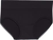 Wacoal Feeling Flexible Briefs