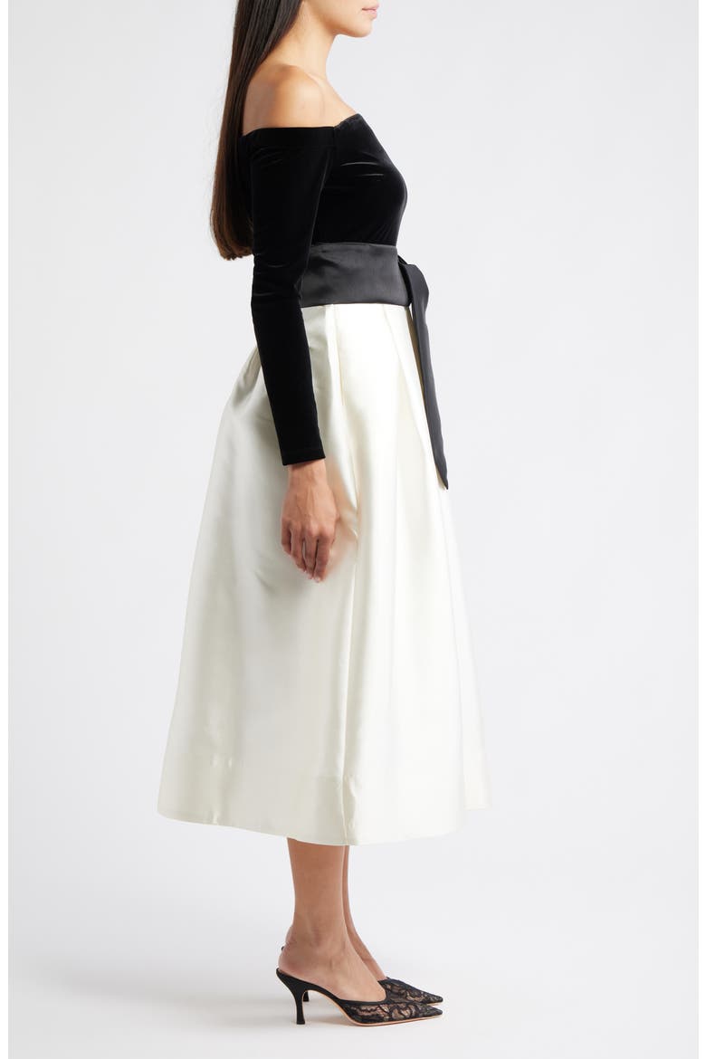 Off the Shoulder Long Sleeve Velvet Cocktail Midi Dress, Alternate, color, BLACK MULTI
