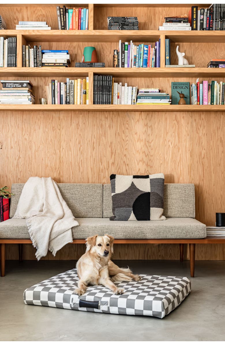 LAY LO Checker Dog Bed, Alternate, color, Grey