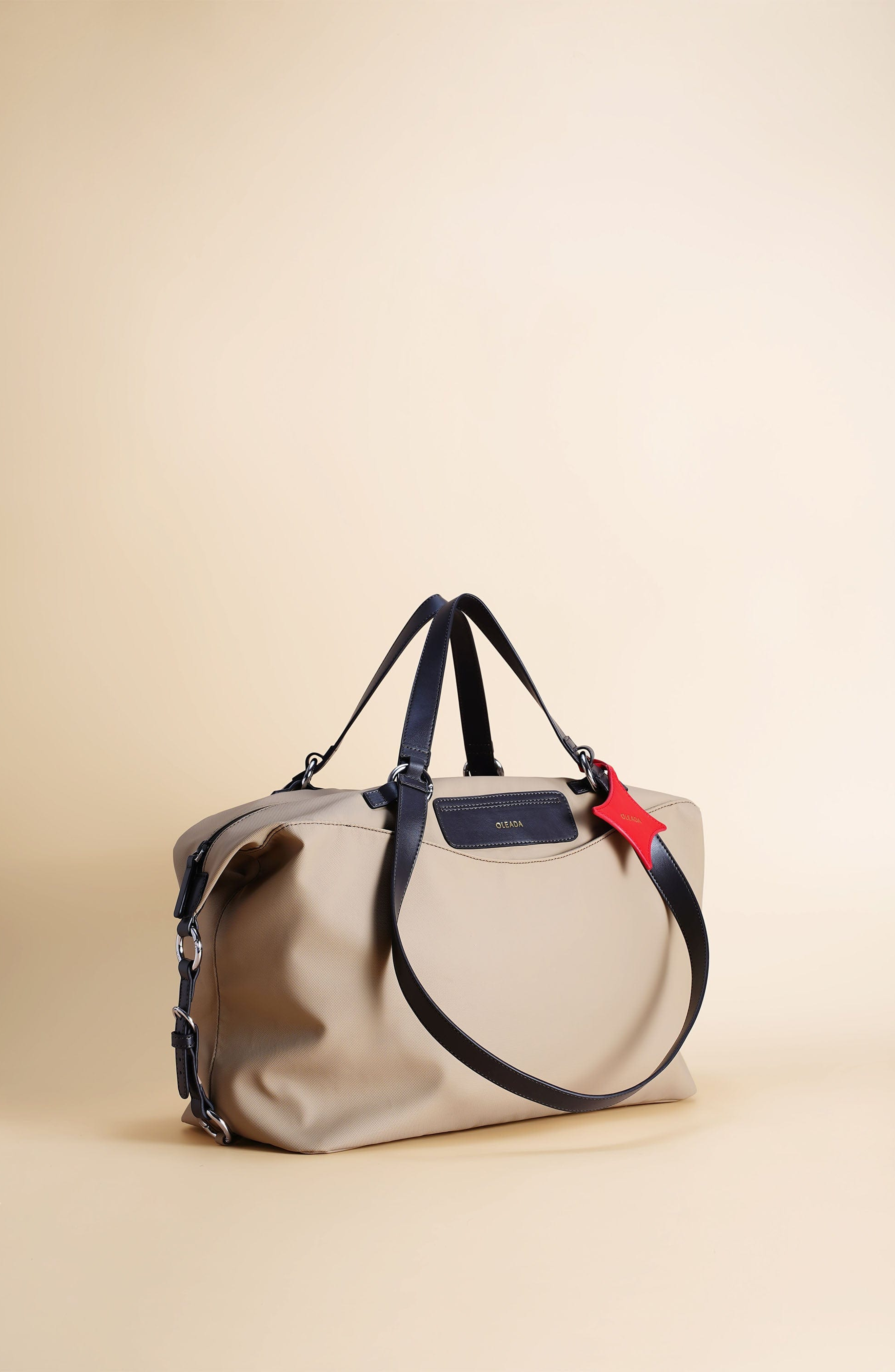 OLEADA AnyWear AnyDuffle City Duffle Bag, Alternate, color, Abu Dhabi