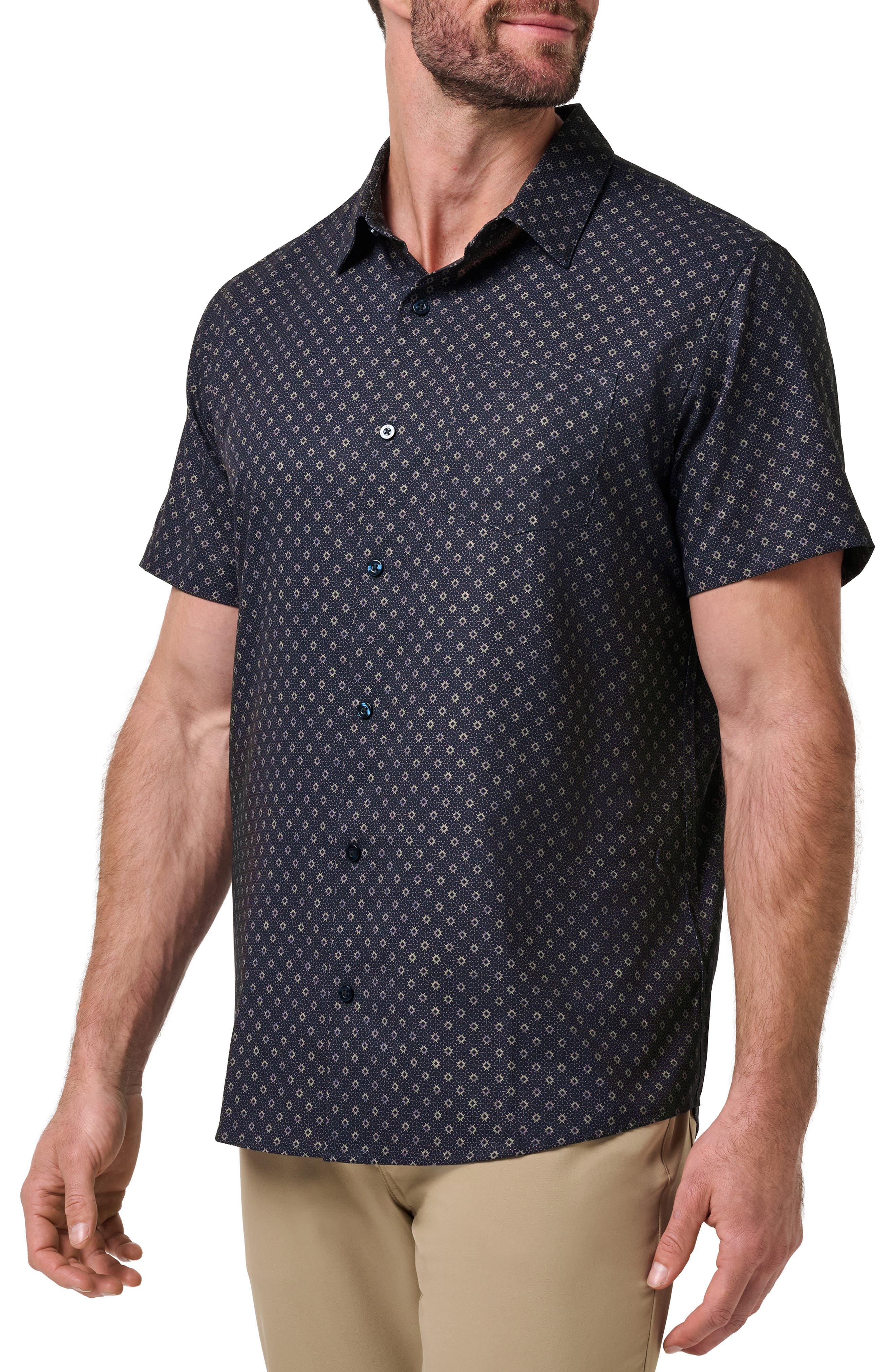 Мужские рубашки TravisMathew Techwoven Beach Hut Short Sleeve Performance Button-Up Shirt — фото 4