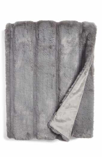 Ugg coastline plush throw hotsell