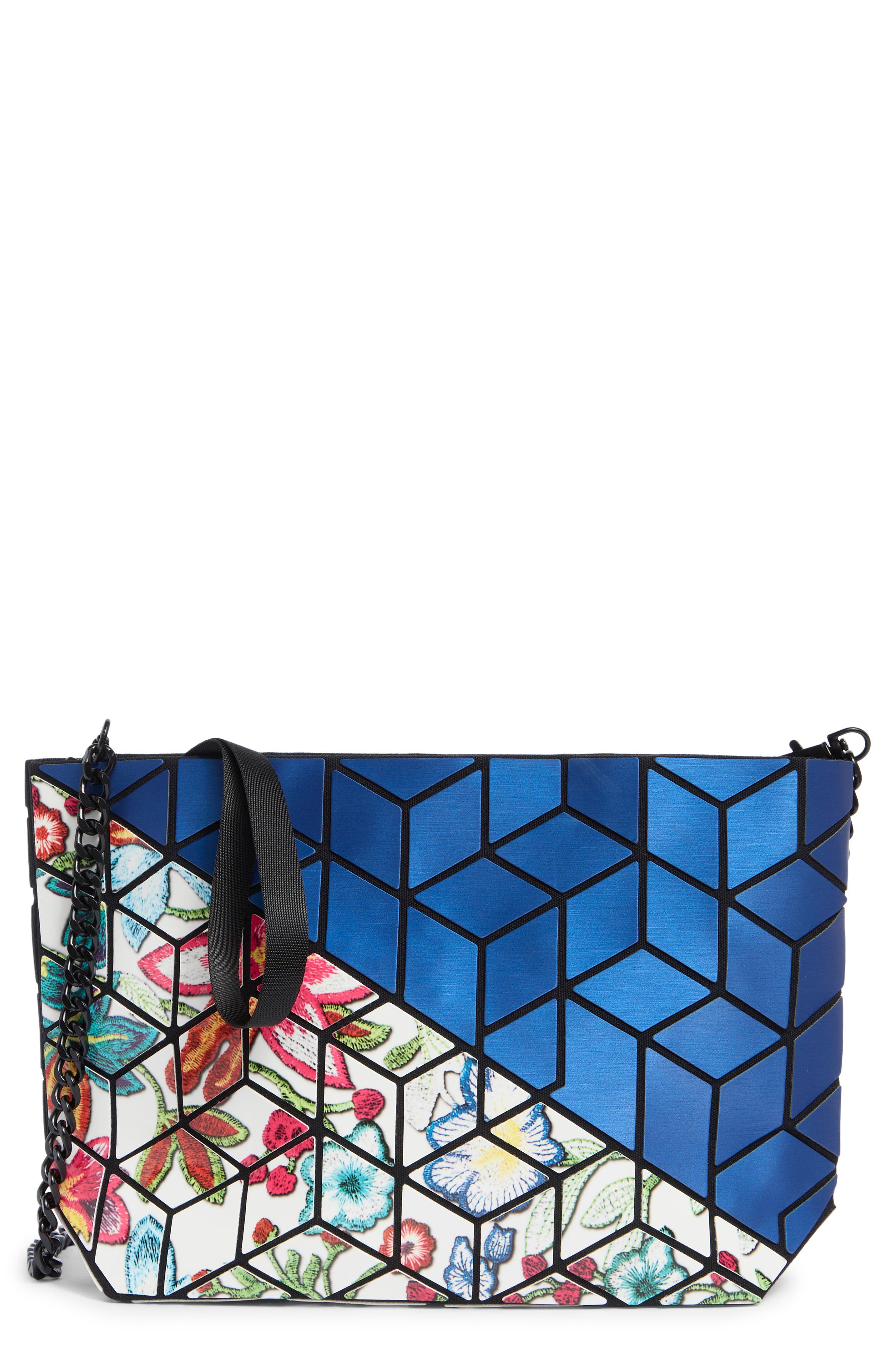 WHT FLORAL/ M.BLUE
